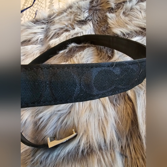SOLD Coach dressing belt - Picture 3 of 15